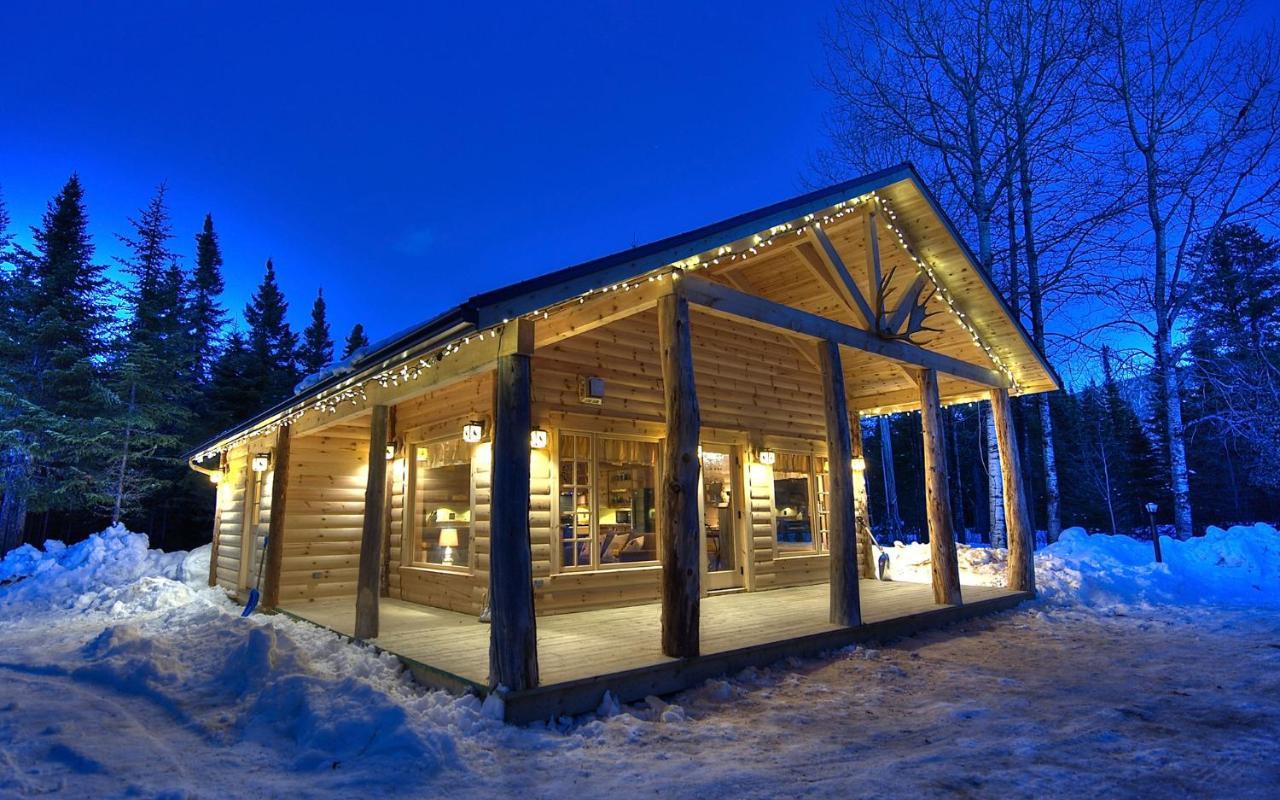 Woody - Chalets De Moh La Malbaie Exterior photo